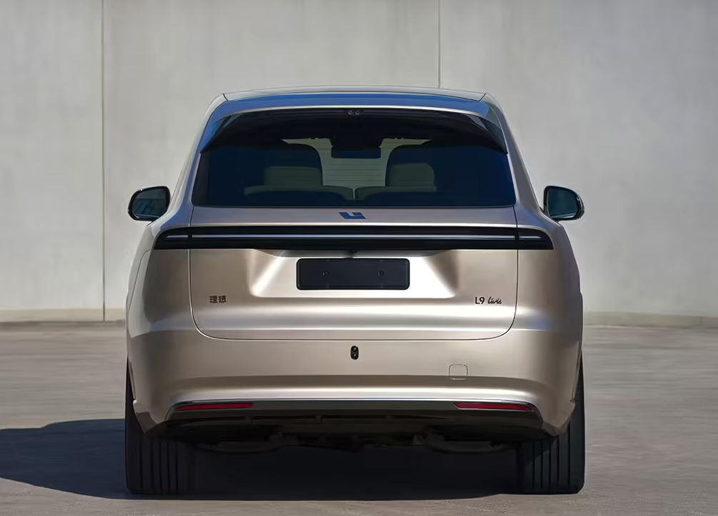 理想L9 Livis现身工信部第404批公示 55.98万元终极版本携三大技术突破来袭